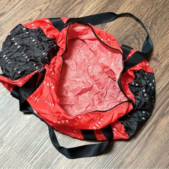 PINK Victoria’s Secret Red White and Black Duffle Bag - Picture 5 of 9